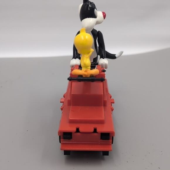 Lionel 6-18421 Operating Sylvester & Tweety Handcar - Picture 3 of 5